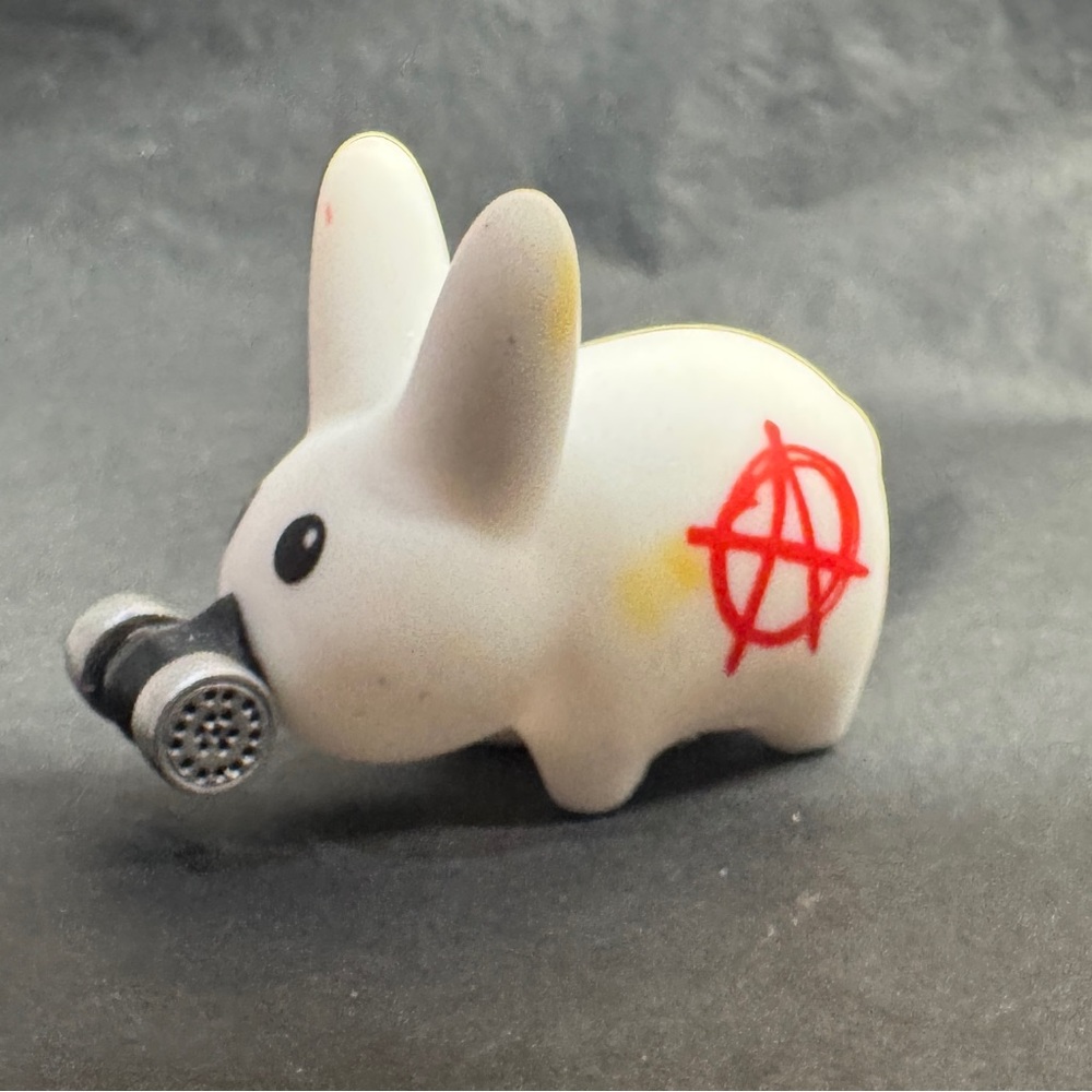 Kid Robot Frank Kozik Anarchy Happy Labbit Mini Figure